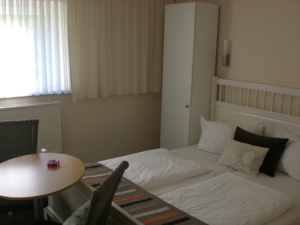 Zur Weide Hotel Boltenhagen  Ruang foto
