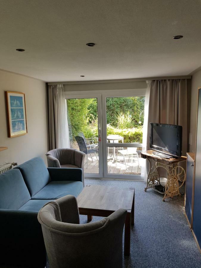 Zur Weide Hotel Boltenhagen  Bagian luar foto